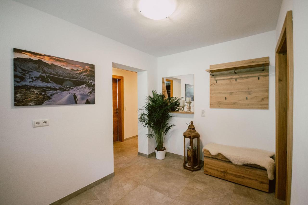 Nedererhof - Ferienwohnung Gamskar Schmirn Extérieur photo